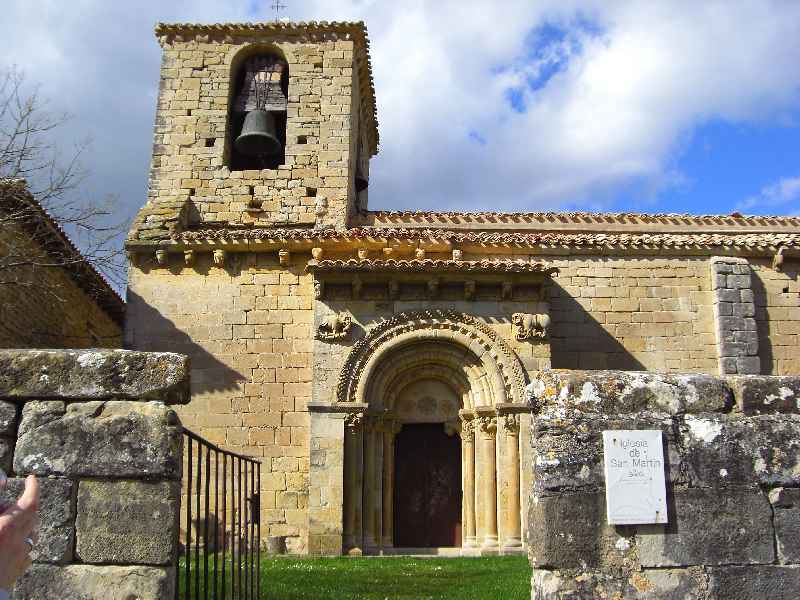 Iglesia de San Martín de Artáiz