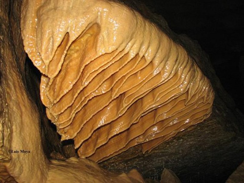 Cueva de Akuandi