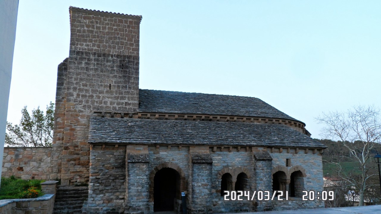 Larraya / Larraia CIZUR. Iglesia de San Román.