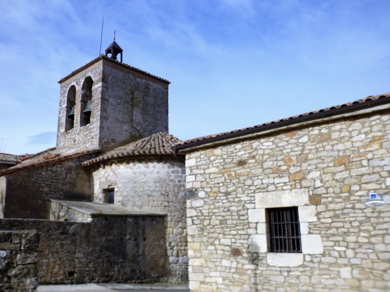 Muniáin de Guesálaz. Iglesia de Santa Catalina.