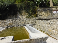 Ibiricu de Yerri / Ibiriku Deierri. Lavadero y monumento a Maravillas Lamberto.