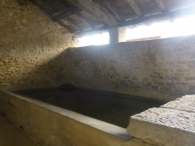 Aguinaga de Iza / Aginaga Itza IZA. Lavadero. 2