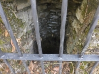 Aguinaga de Iza / Aginaga Itza IZA. Pozo.