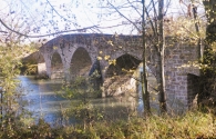 Arazuri CENDEA DE OLZA / Aratzuri OLTZA ZENDEA. Puente sobre el río Arga.