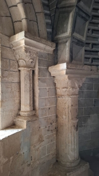 Cripta de iglesia de San Salvador 3