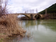 Puente sobre el r�o Arag�n en Gallipienzo.