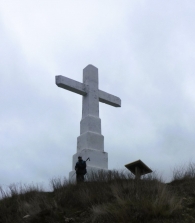 VILLATUERTA. Cruz en el monte Maurien o Mauriain (675 metros). 3